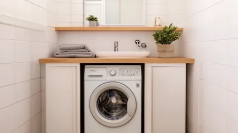 jak schować pralkę w małej łazience